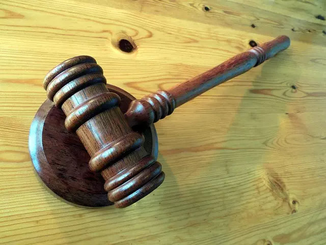 lawyer-attorney-law-judge-640x480-62376679.jpeg