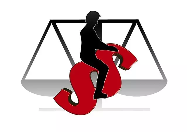 lawyer-attorney-law-judge-640x480-32916504.jpeg