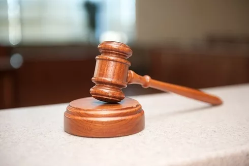 lawyer-attorney-law-judge-640x480-64293236.jpeg
