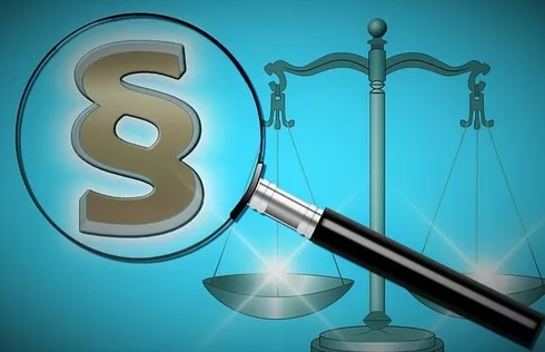 lawyer-attorney-law-judge-640x480-25384764.jpeg