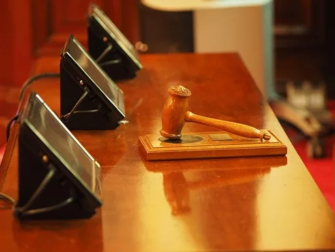 lawyer-attorney-law-judge-640x480-59406540.jpeg